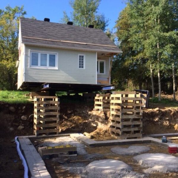 Lifting a house